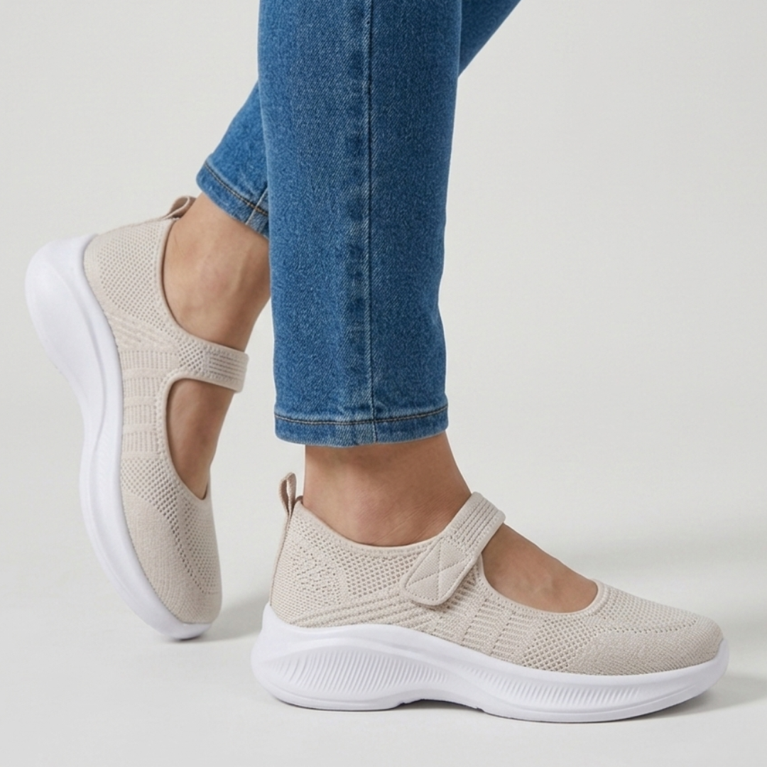 Alexandra - Sandalo comodo donna con strappo