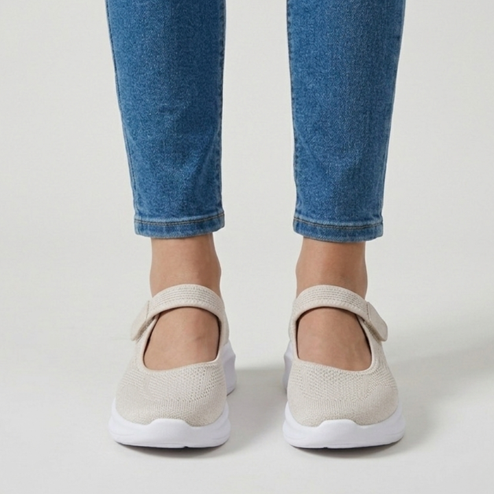 Alexandra - Sandalo comodo donna con strappo